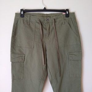 HYDRAULIC ANKLE CARGO PANTS. NWT